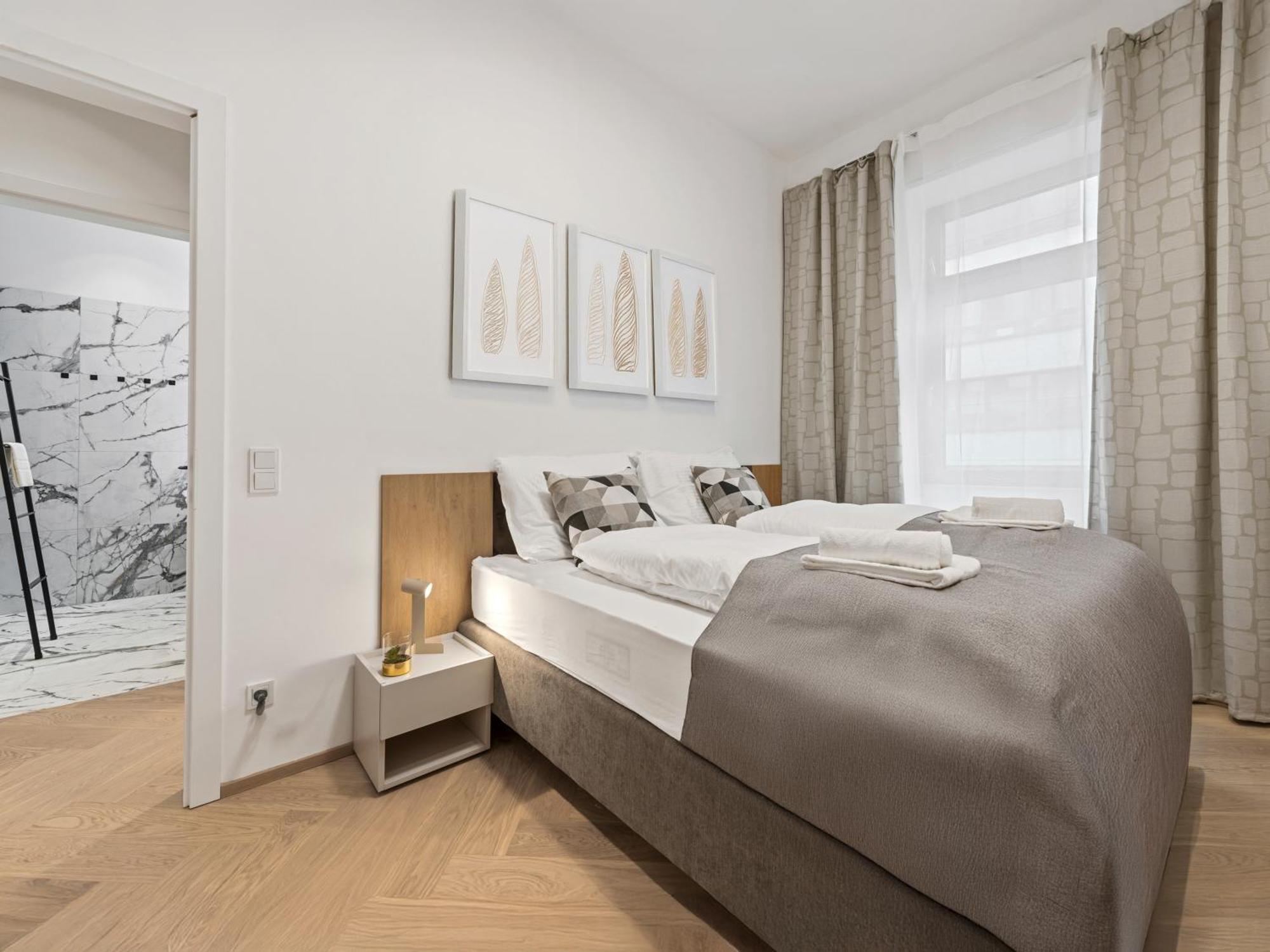 Gt7 Apartments District 9 - Managed By Sky9 Apartments Вена Экстерьер фото