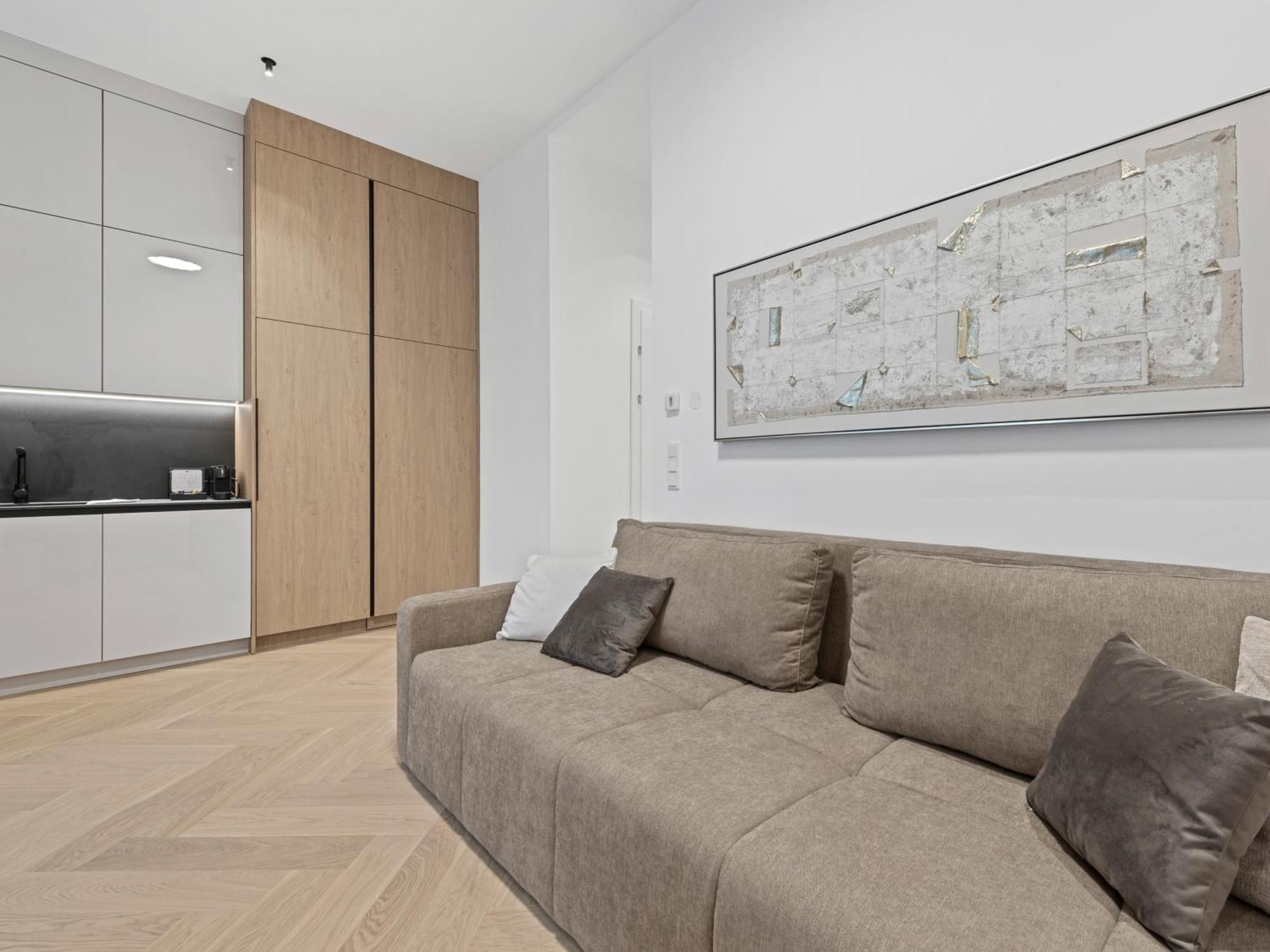 Gt7 Apartments District 9 - Managed By Sky9 Apartments Вена Экстерьер фото